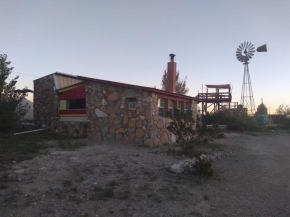 La loma del chivo-Stone Cottage(alternative building)